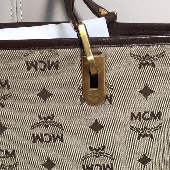 EUC MCM Vintage Book Tote Bag with Matching Wristlet Pouch Brown #V6580 - Picture 5 of 16